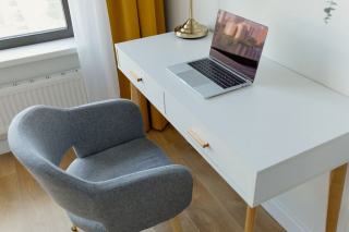 Chaise de bureau sans roulettes : guide d'achat et sélection